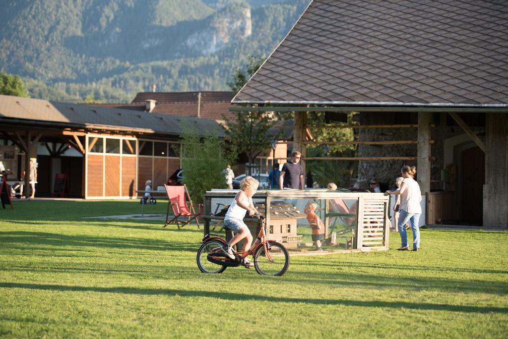Alpen Adria Gasthof Rausch Ledenitzen Buitenkant foto